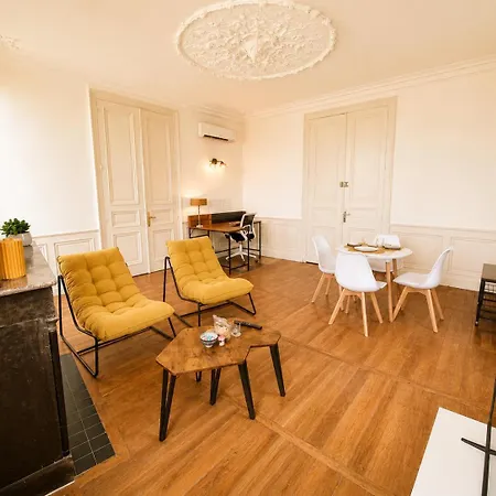 Superbe T2 Lumineux Avec Fibre Appartamento *